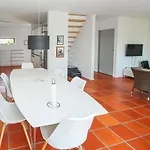 Apartmán 2 Bedroom Amazing In *