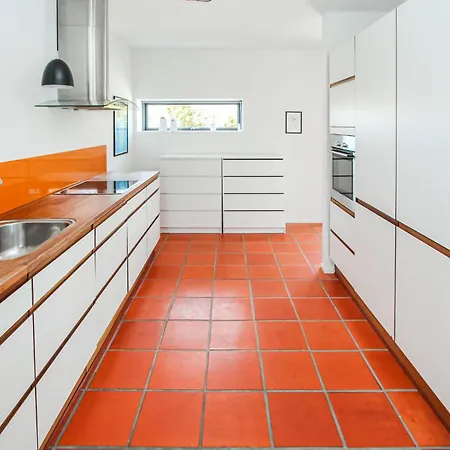 2 Bedroom Amazing In Appartement